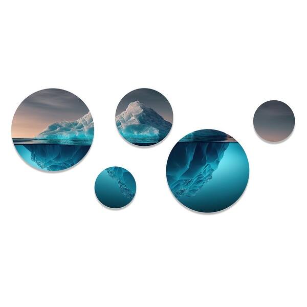 Designart "Iceberg Half Under Water Surface III" Coastal Metal Round